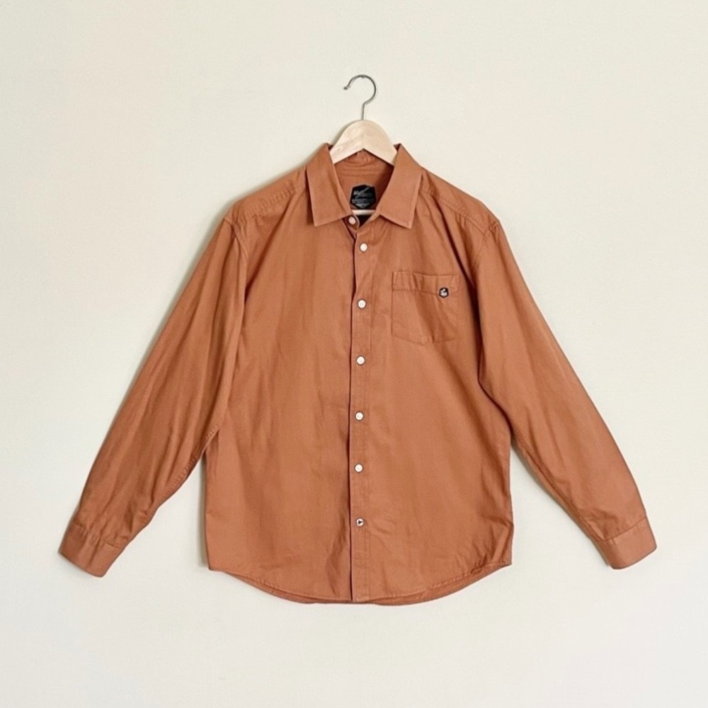 Dakine Outdoor Rust Canvas Button Down Shirt Men’s size Large Slim Fit